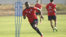Bambock, durante un entrenamiento con el Huesca la pasada campaa.