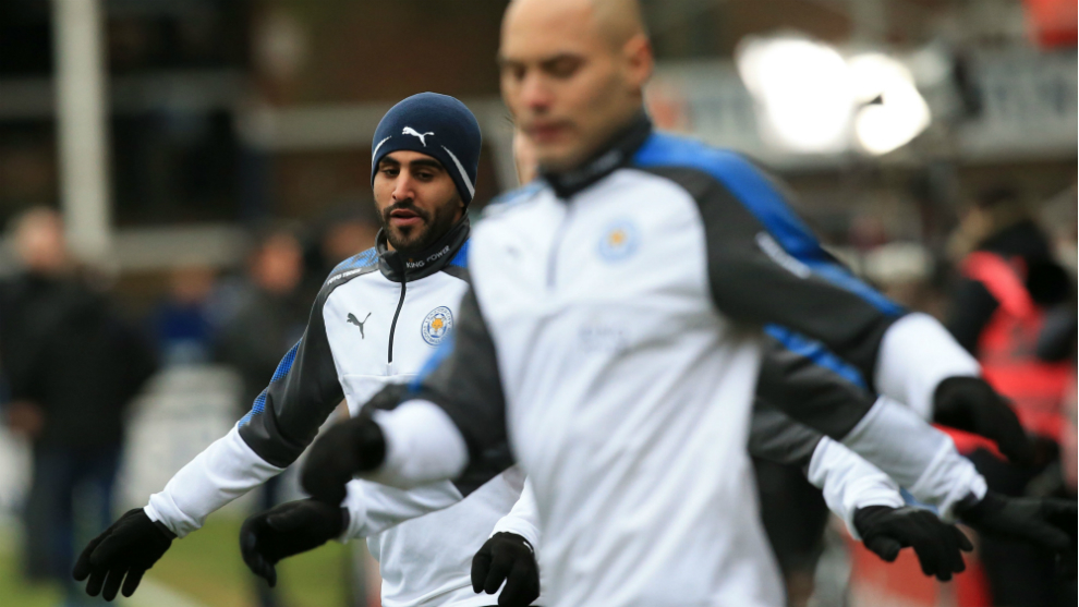 Mahrez, durante un entrenamiento con el Leicester.