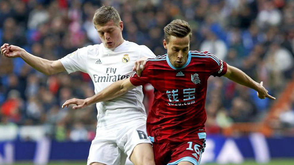 Canales, ante Kroos, en el Real Madrid-Real Sociedad de la temporada...