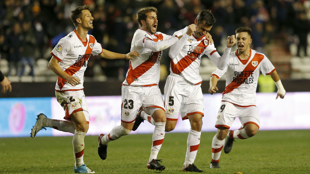 Dorado celebrando su gol ante el Granada