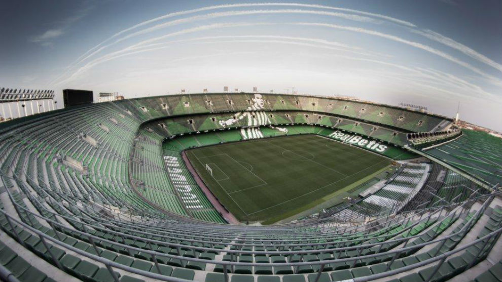 Visual del estadio Benito Villamarn.