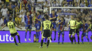 Gabi, marcando uno de los goles del polmico Levante-Zaragoza 10-11,...