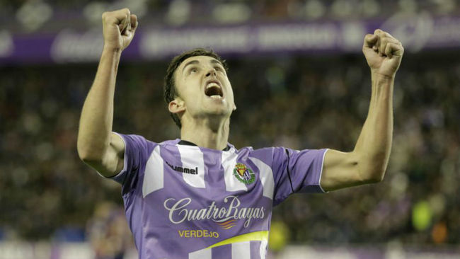 Jaime Mata celebra su gol al Huesca.