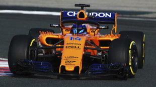 Fernando Alonso, a bordo del nuevo McLaren