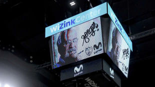 El videomarcador del WiZink Center, con una imagen de Forges.