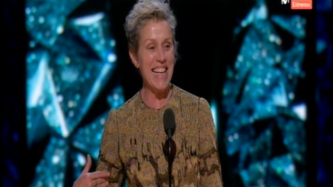 Frances McDormand durante su discurso tras recibir el Oscar a Mejor...