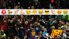Messi celebra su primer gol con la grada