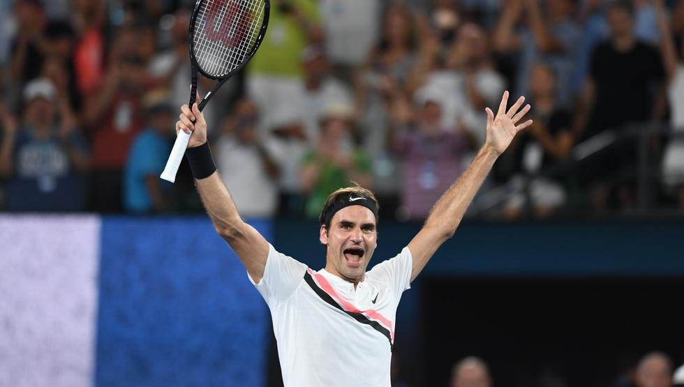 Federer festejando su ttulo en australia