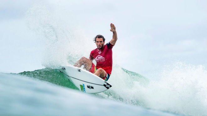 El surfista portugus Frederico Morais.