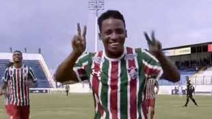 Arajo, celebrando un gol con el Fluminense.