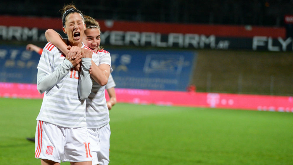 Jenni Hermoso celebra un gol en el BSFZ Arena de Viena.