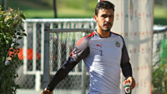 Oswaldo Alans, durante el entrenamiento de las Chivas Rayadas del...