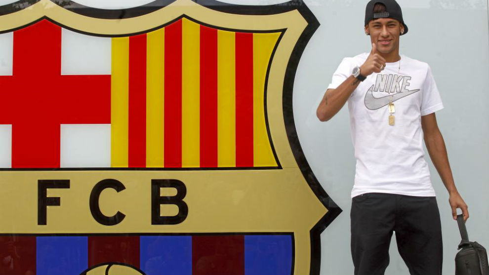 Neymar el día que llegó al Barcelona.