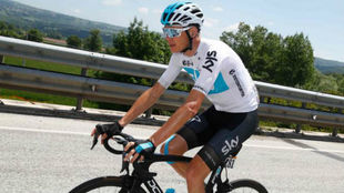 Chris Froome durante la novena etapa del Giro.