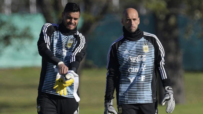 Romero y Caballero, durante un entrenamiento de Argentina