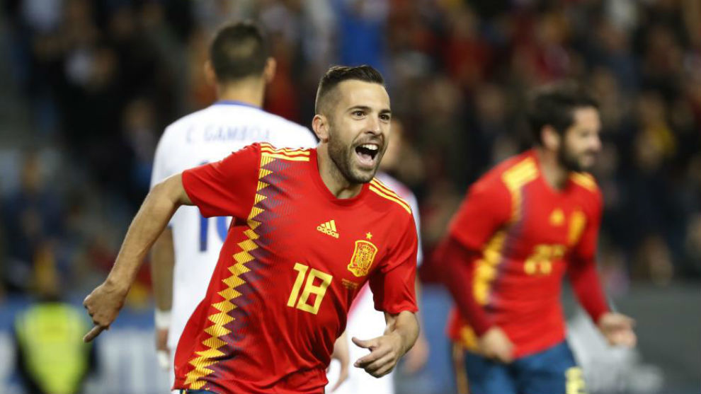 Jordi Alba celebra su gol en el amistoso contra Costa Rica disputado...