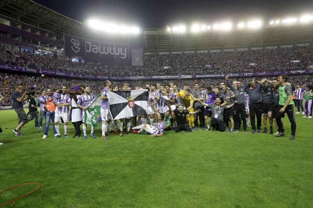 Así se celebró el ansiado ascenso del Valladolid en Zorrilla - Foto 11 ...