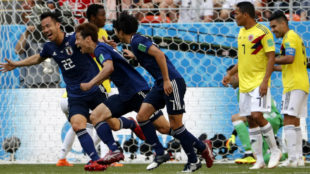 Japn celebra el gol de Osako a Colombia