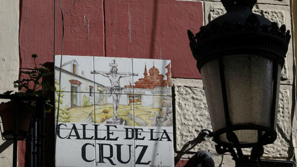 Imagen de la madrilea calle de la Cruz, en la que fue fundado el...