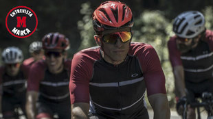 Marc Mrquez, en su ruta ciclista con Oakley.