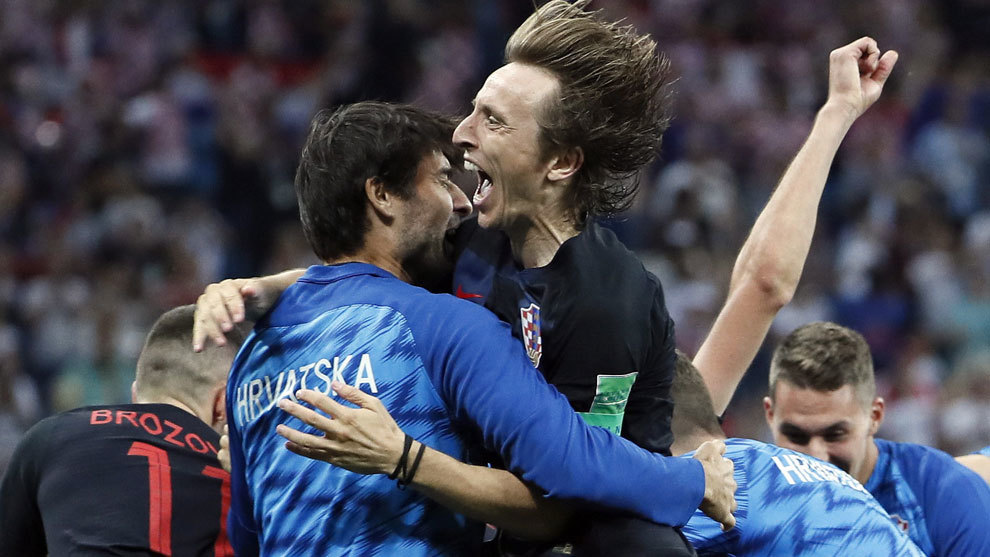 Luka Modric se resarci del penalti fallado en el tiempo de...