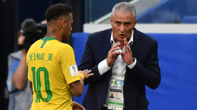 Brazil&apos;s coach Tite talks to Brazil&apos;s forward Neymar.