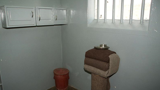 Imagen de la celda que Nelson Mandela ocup en la crcel de Robben...