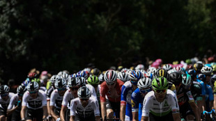 Pelotn del Tour de Francia durante la disputa de la primera etapa