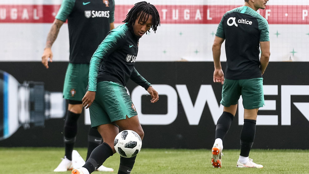 Gelson Martins during a training session at the Kratovo training camp