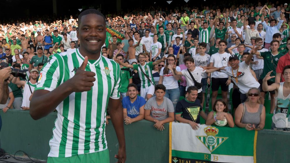 William Carvalho in his presentation with Real Betis