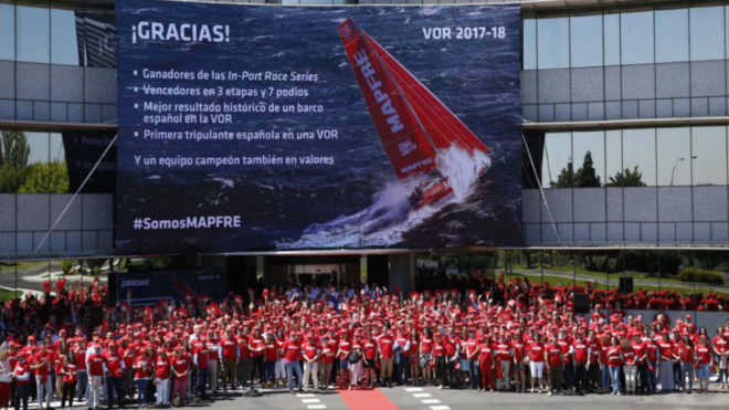Los empleados de MAPFRE sorprenden a la tripulación de la Volvo Ocean Race