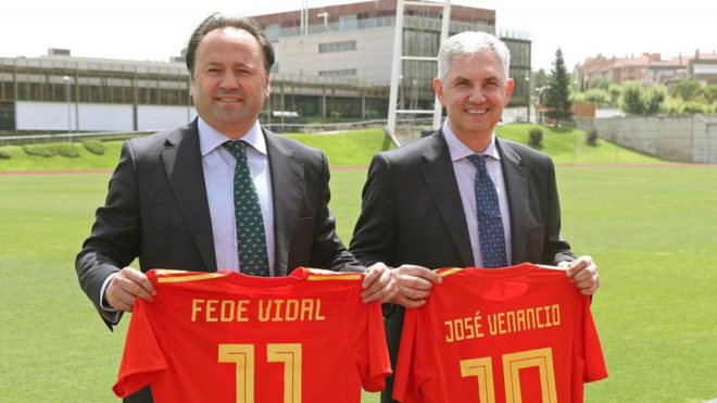 Fede Vidal y Jos Venancio Lpez, en su presentacin /