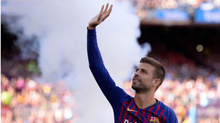 Pique set for landmark 300th league appearance against Valladolid