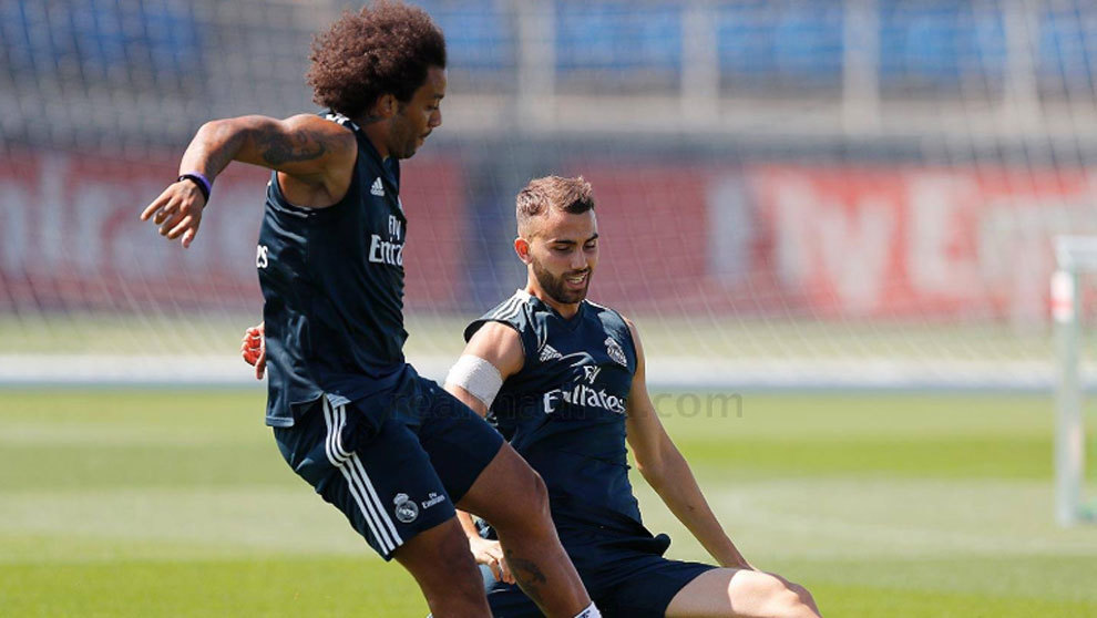 Marcelo trains with the substitutes