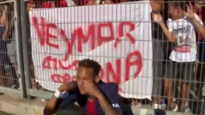 Neymar scores and mocks banner calling him a cry-baby