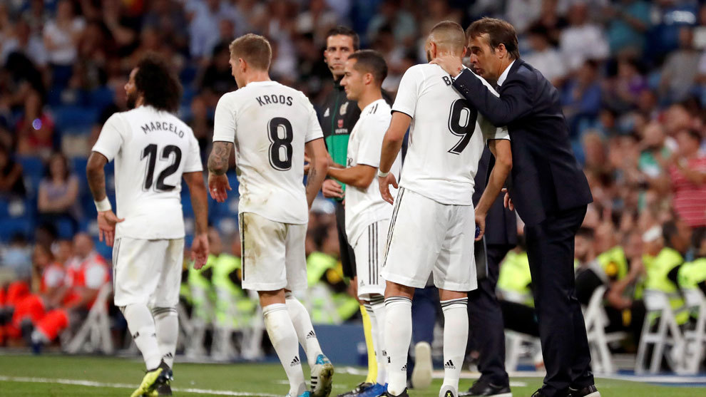 Real Madrid&apos;s Spanish coach Julen Lopetegui gives instructions to...
