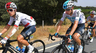 Imagen de Kwiatkowski y David de la Cruz durante la Vuelta a Espaa.