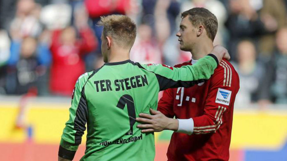 Ter Stegen saluda a Neuer en una imagen de archivo.