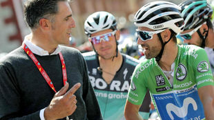 Alejandro Valverde hablando con Indurain en la Vuelta.