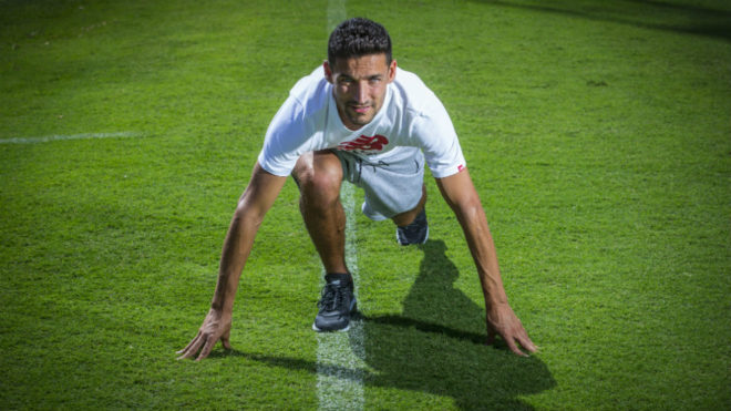 Jesus Navas poses for MARCA at Sevilla&apos;s training ground