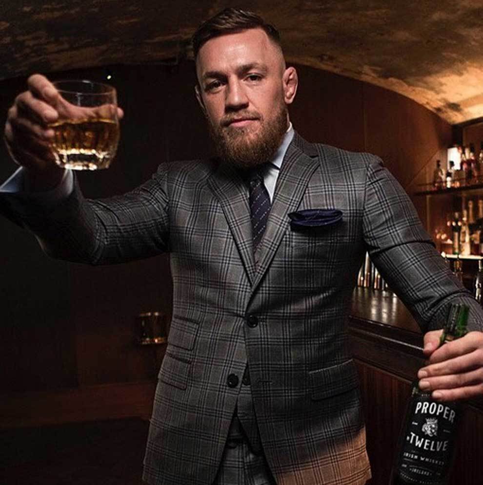 Conor McGregor tiene su propio whisky: Proper No. Twelve