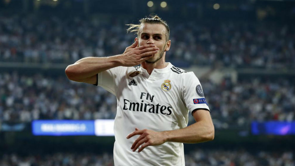 Bale celebrates his goal against Roma.