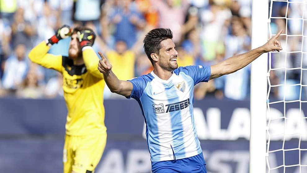 Adrin Gonzlez celebra su gol al Crdoba esta pasada jornada