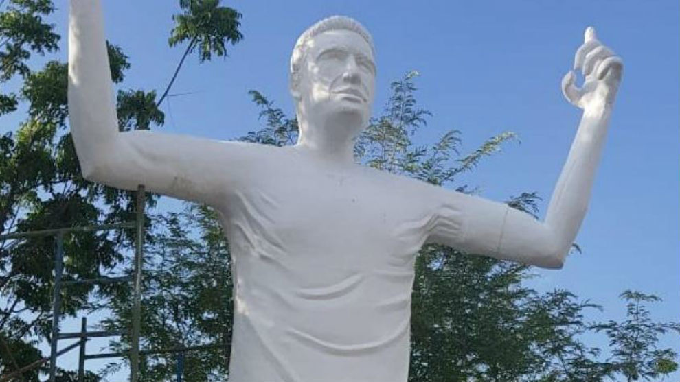 La estatua dedicada a Radamel Falcao que se ha vuelto viral