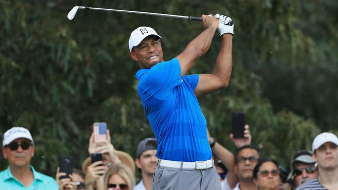 Tiger Woods (42) durante la tercera jornada del Tour Championship.
