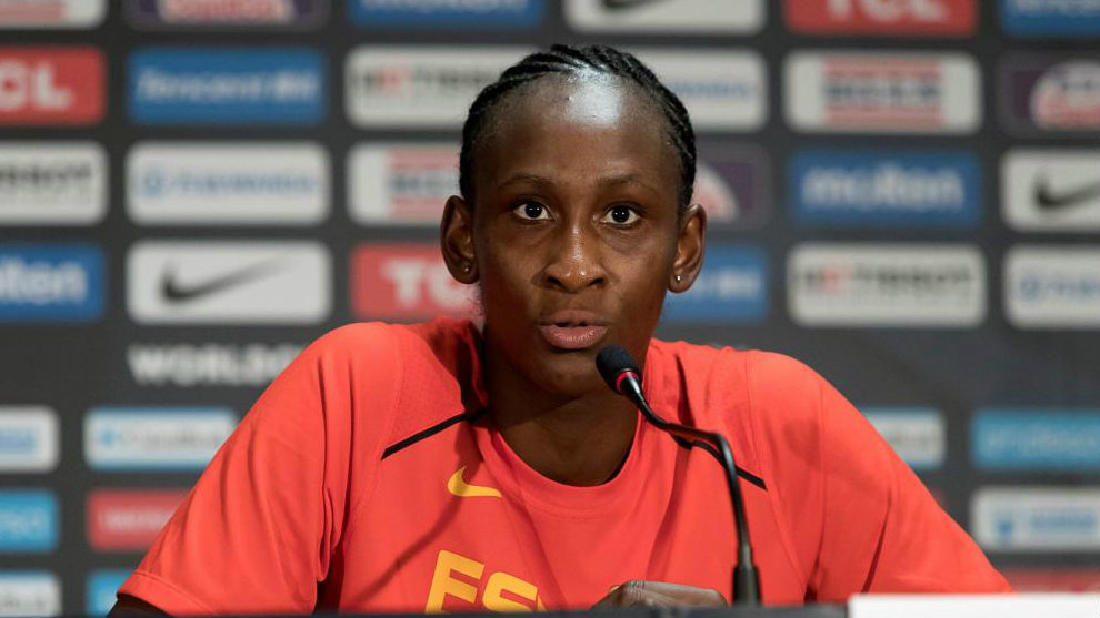 Astou Ndour, en una rueda de prensa durante el Mundial.