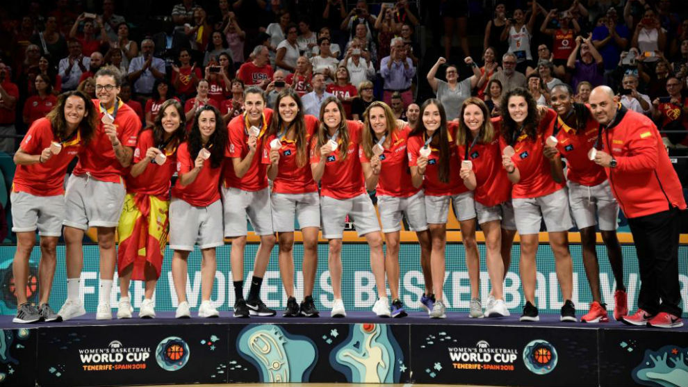 España hace historia con su sexta medalla consecutiva