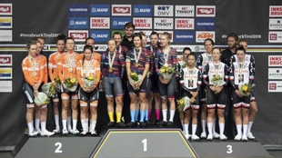 El podio de la crono por equipos femenina del pasado Mundial de...
