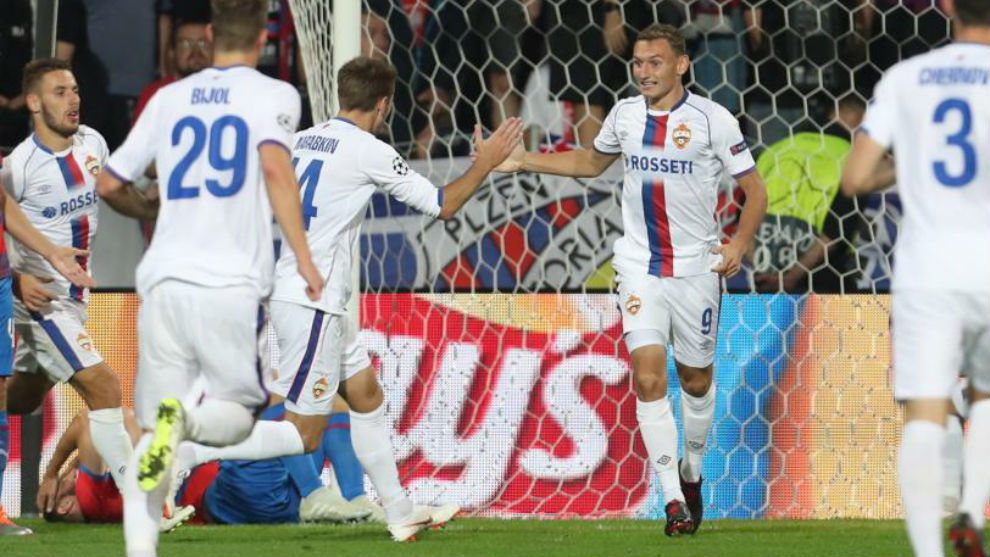 Chalov celebra su gol contra el Viktoria Plzen.