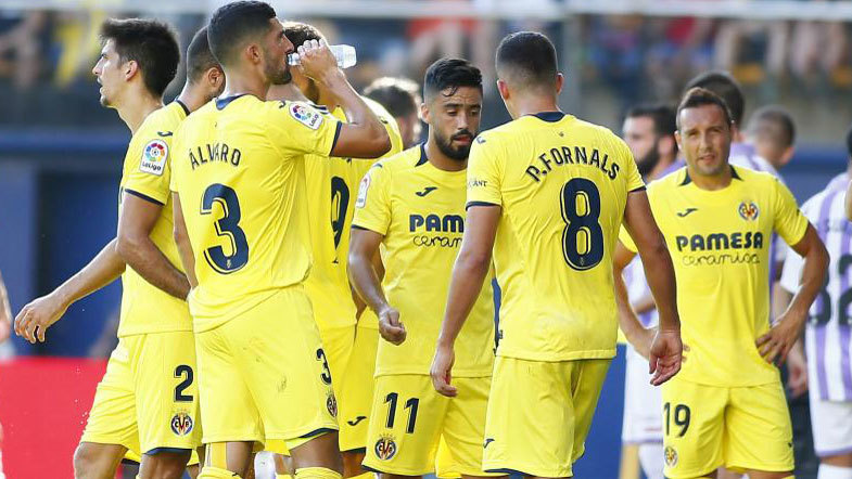 Jugadores del Villarreal, durante el partido contra el Valladolid de...
